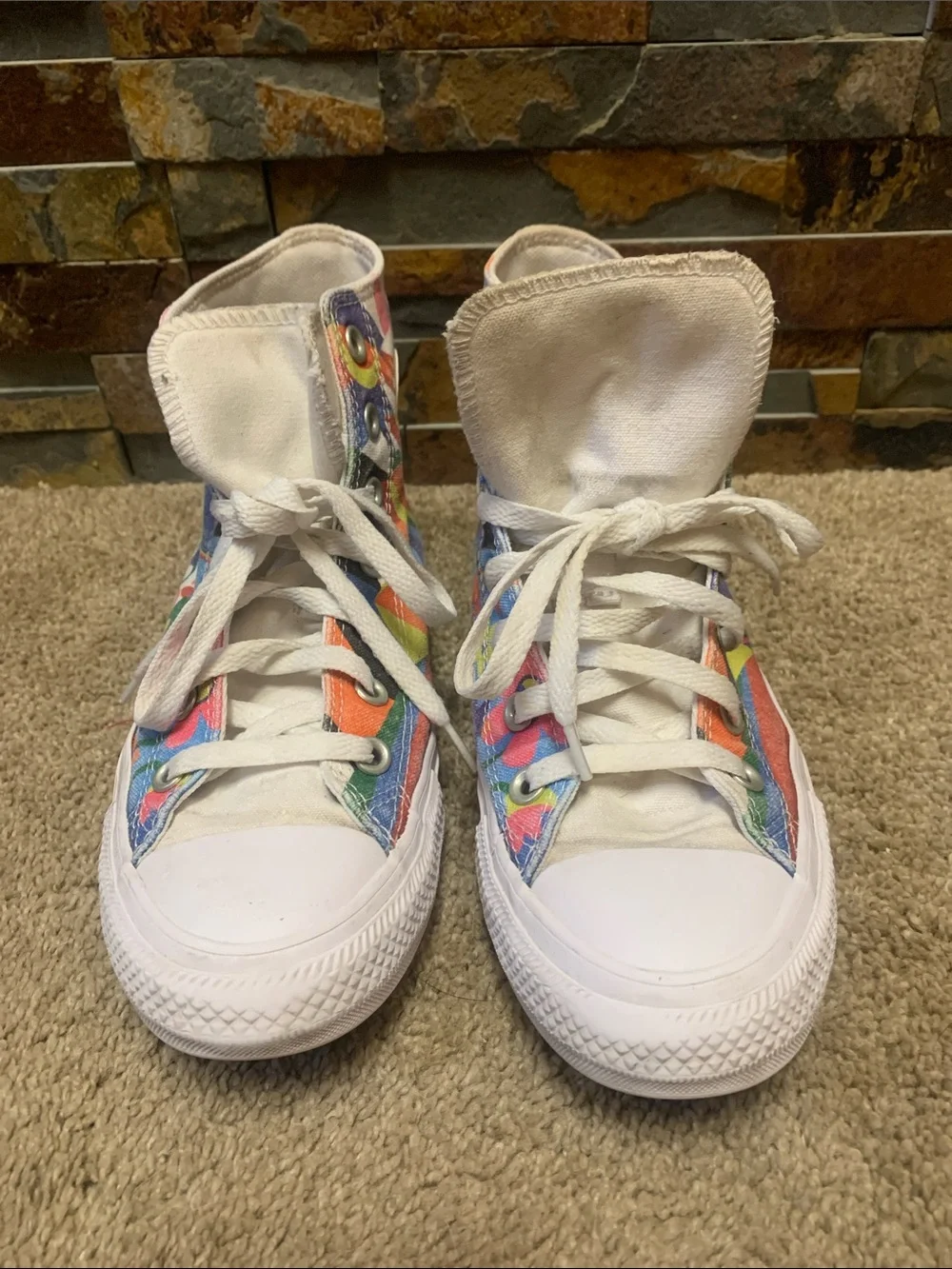 Converse Chuck Taylor All Star High 'Pride' (170822C) men’s 5.5/ women’s 7.5